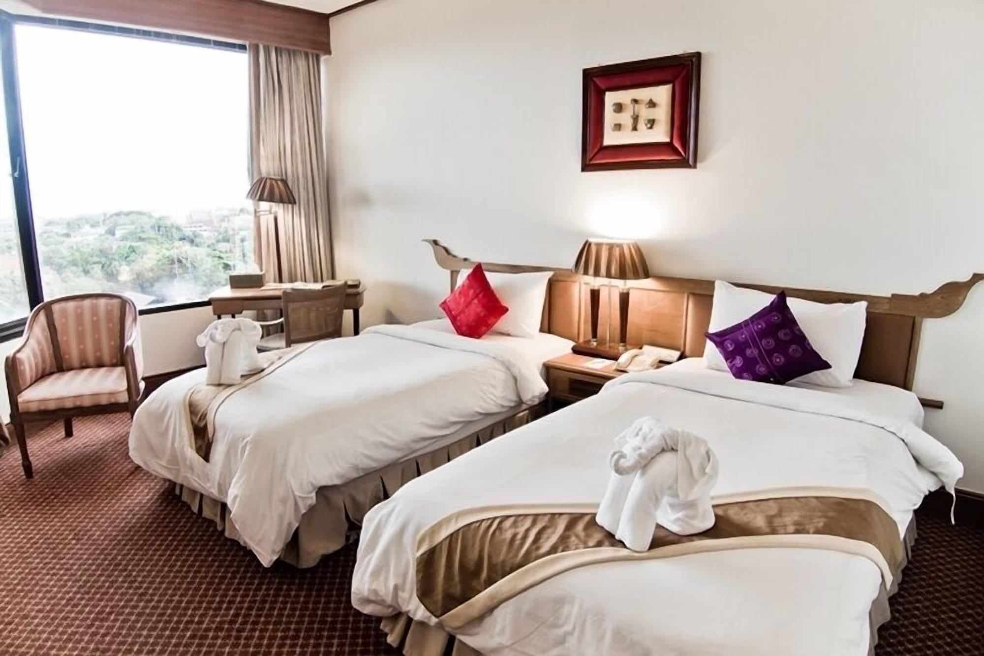 Laithong Hotel 3*