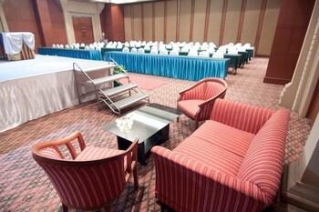 Laithong Hotel 3*